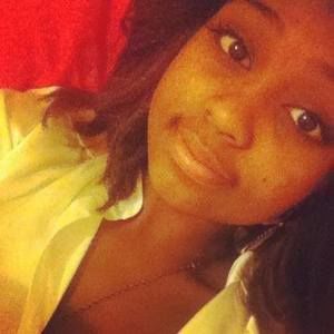 Meet your Posher, Jacoya